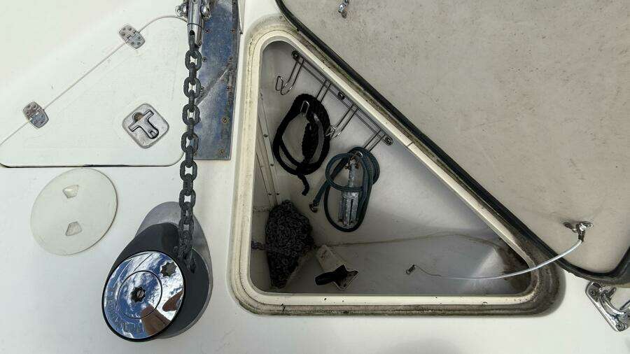 Tova 32ft Legacy Yacht For Sale