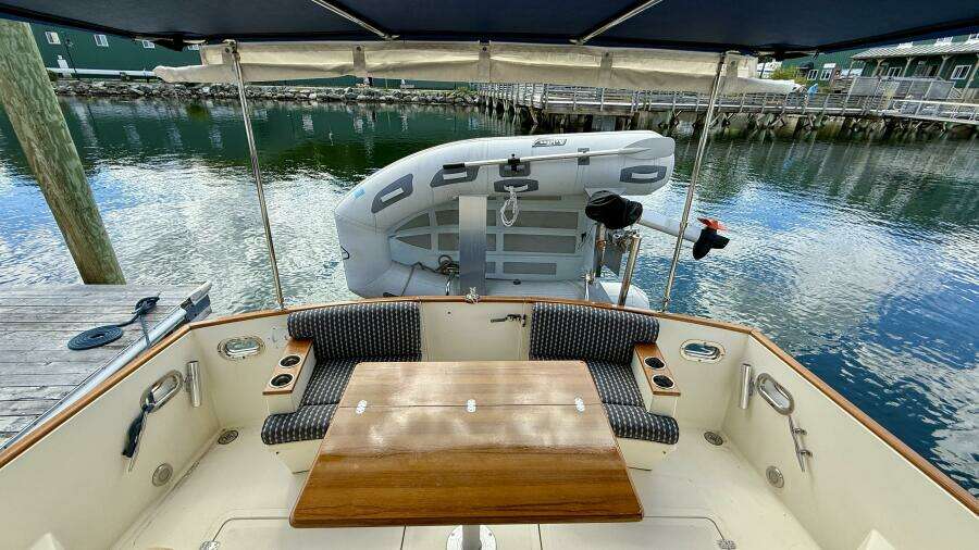 Tova 32ft Legacy Yacht For Sale