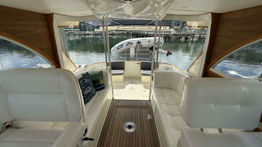 Tova 32ft Legacy Yacht For Sale