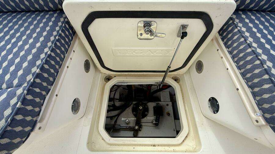 Tova 32ft Legacy Yacht For Sale