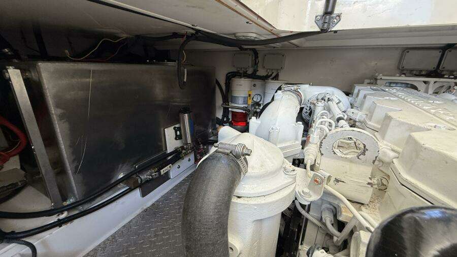 Tova 32ft Legacy Yacht For Sale