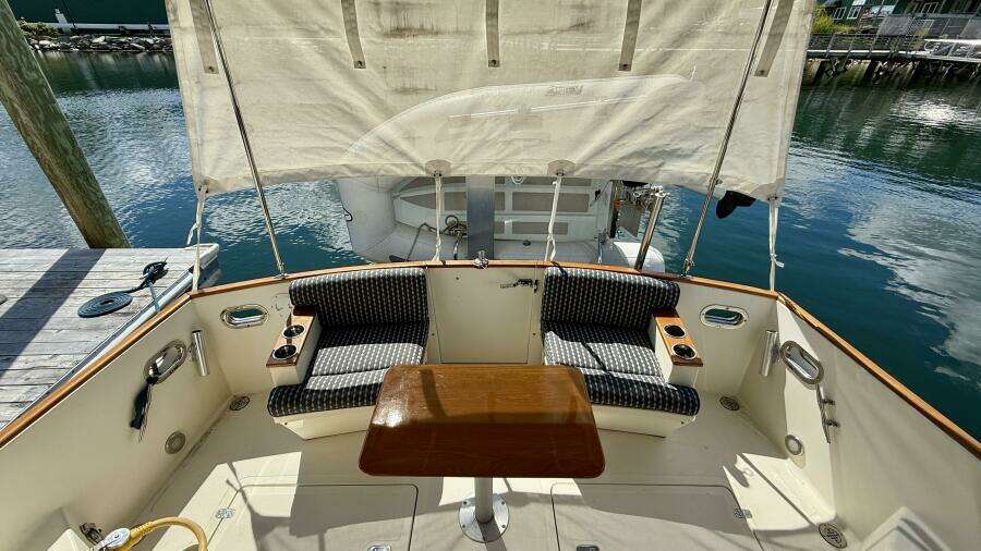 Tova 32ft Legacy Yacht For Sale