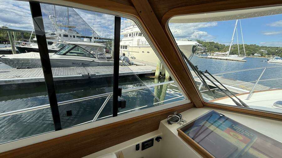 Tova 32ft Legacy Yacht For Sale