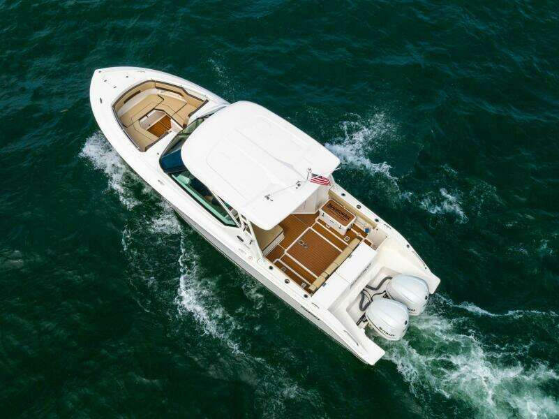 29ft Pursuit Yacht For Sale