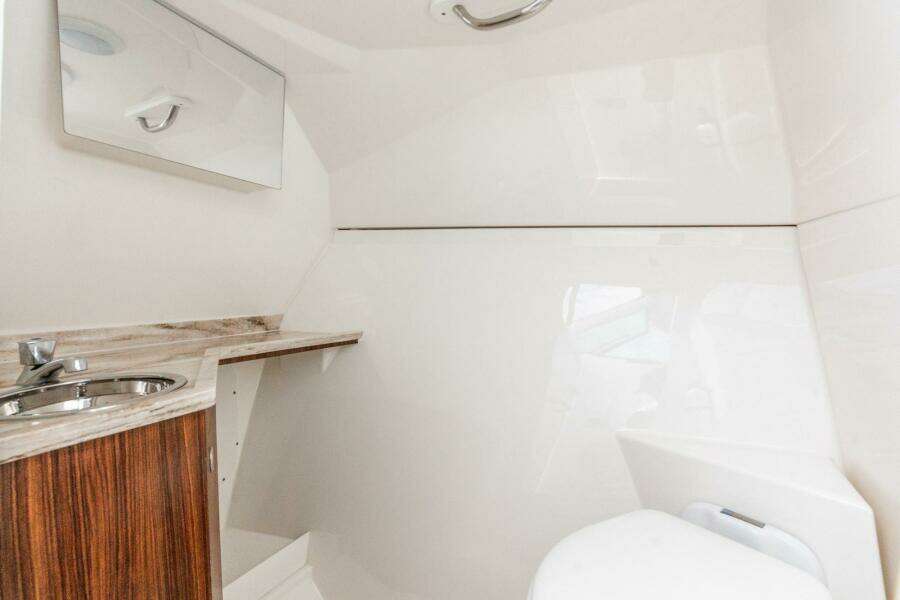 29ft Pursuit Yacht For Sale