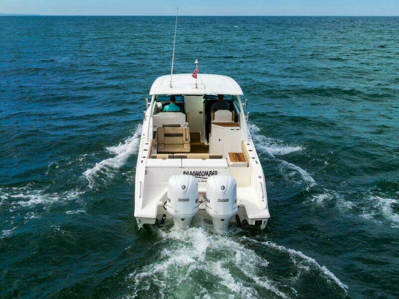 29ft Pursuit Yacht For Sale