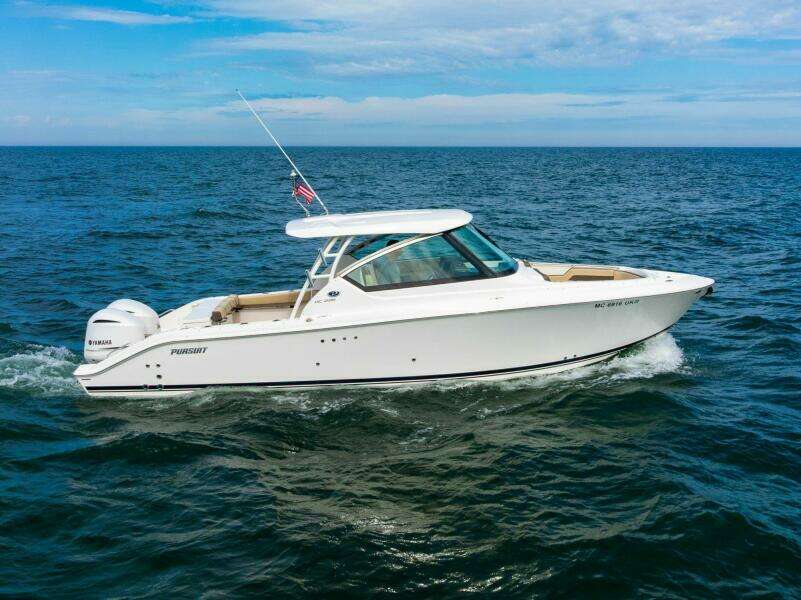 29ft Pursuit Yacht For Sale