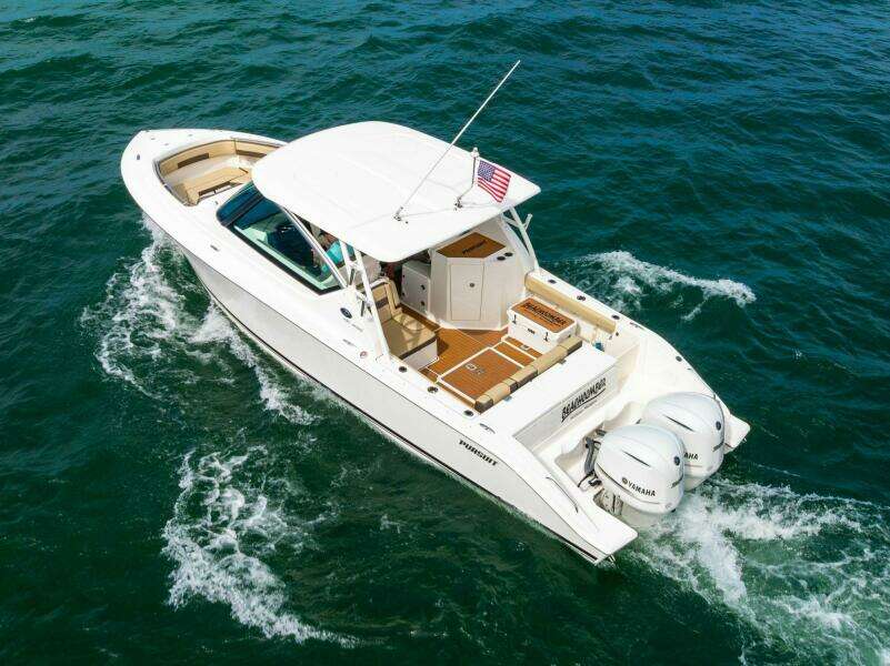 29ft Pursuit Yacht For Sale