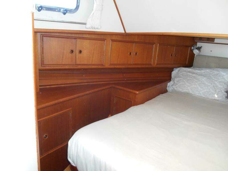 Balmy 38ft Grand Banks Yacht For Sale