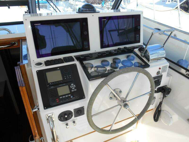 Balmy 38ft Grand Banks Yacht For Sale
