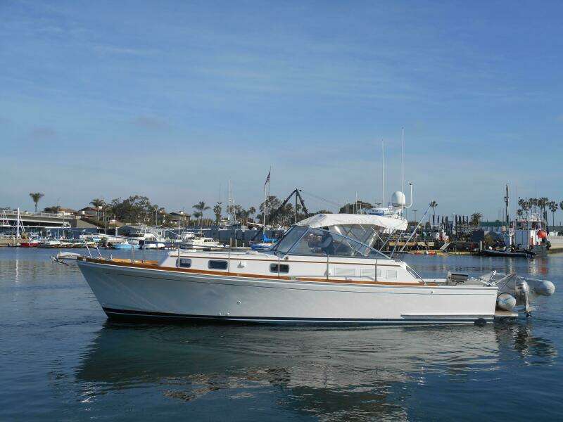 Balmy 38ft Grand Banks Yacht For Sale