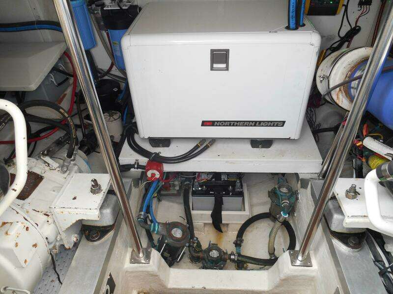 Balmy 38ft Grand Banks Yacht For Sale