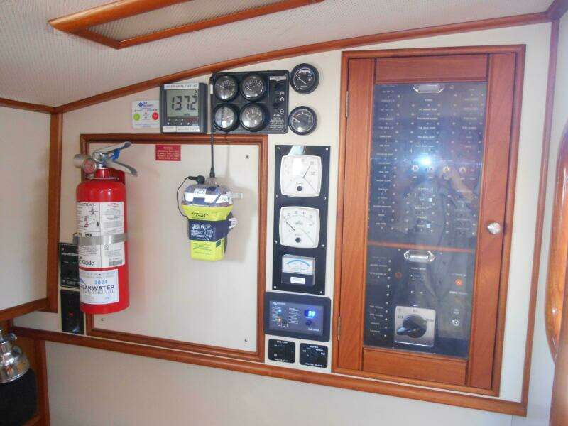 Balmy 38ft Grand Banks Yacht For Sale