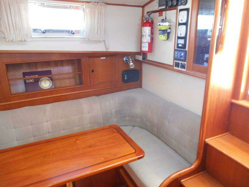Balmy 38ft Grand Banks Yacht For Sale