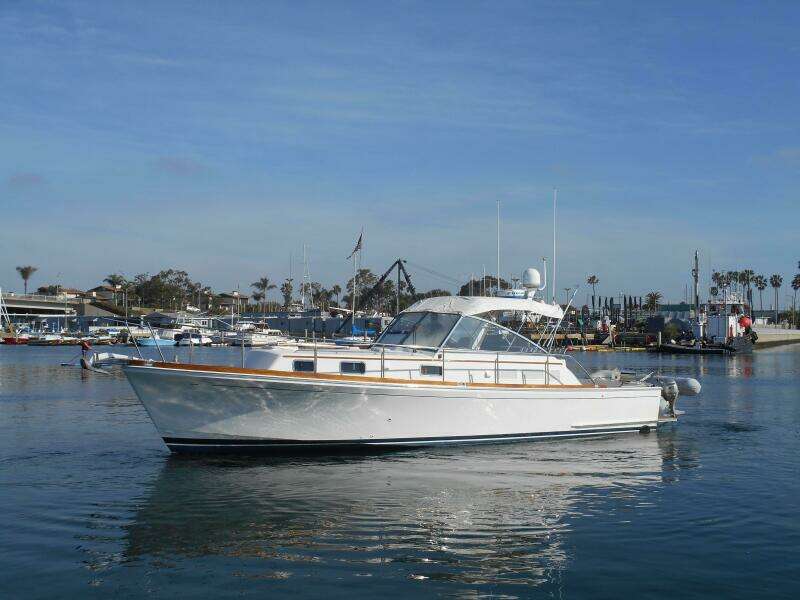 Balmy 38ft Grand Banks Yacht For Sale