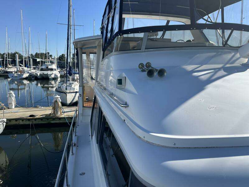 Carver 440 Aft Cabin Carver 440 Aft Cabin