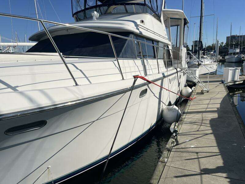 Carver 440 Aft Cabin Carver 440 Aft Cabin