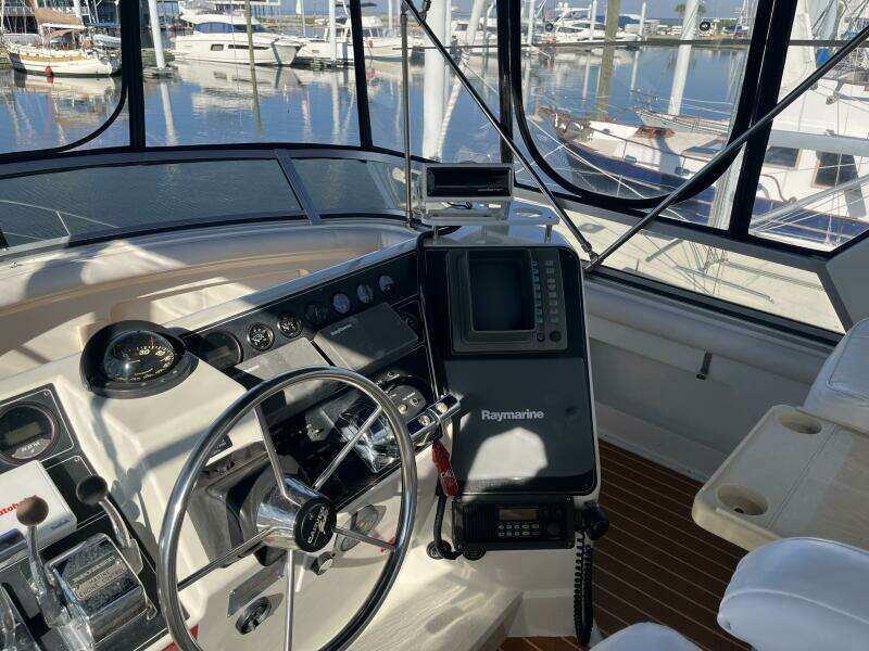 Carver 440 Aft Cabin Carver 440 Aft Cabin