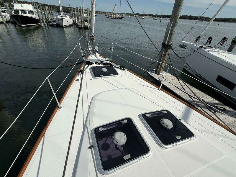 Salt Air 50ft Jeanneau Yacht For Sale