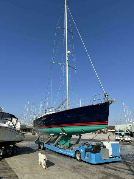Salt Air 50ft Jeanneau Yacht For Sale