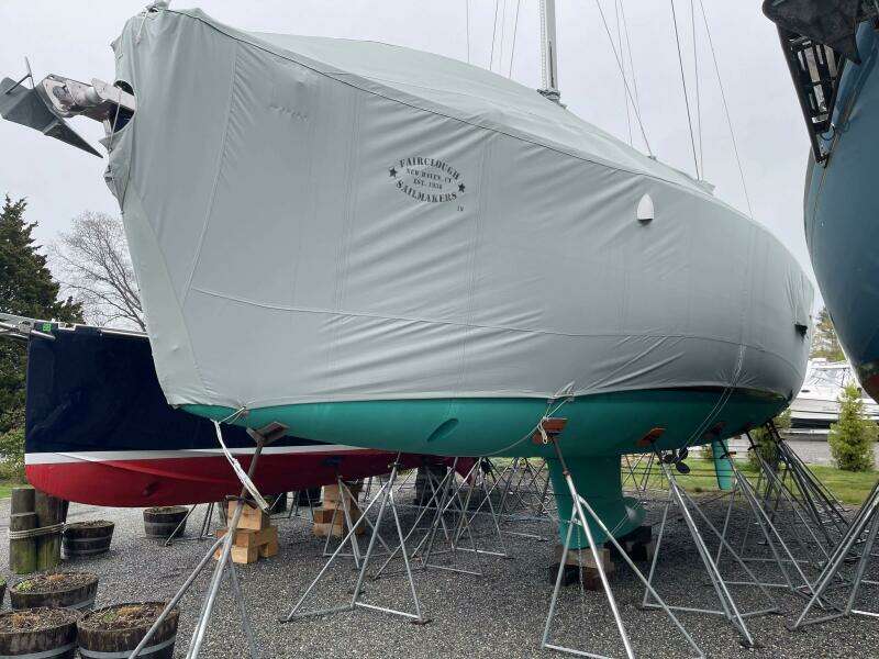 Salt Air 50ft Jeanneau Yacht For Sale