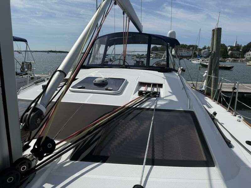 Salt Air 50ft Jeanneau Yacht For Sale
