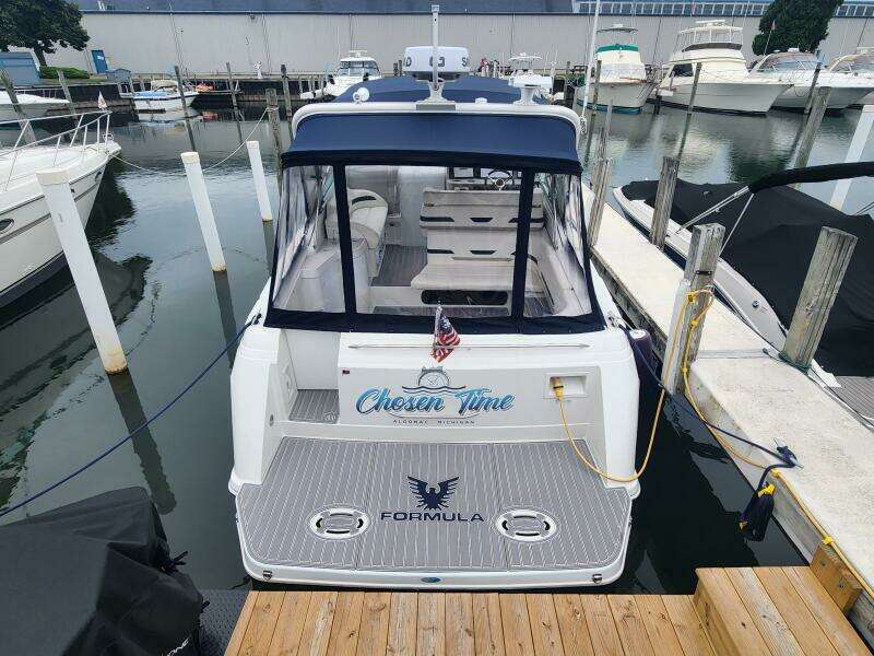31ft Formula Yacht For Sale