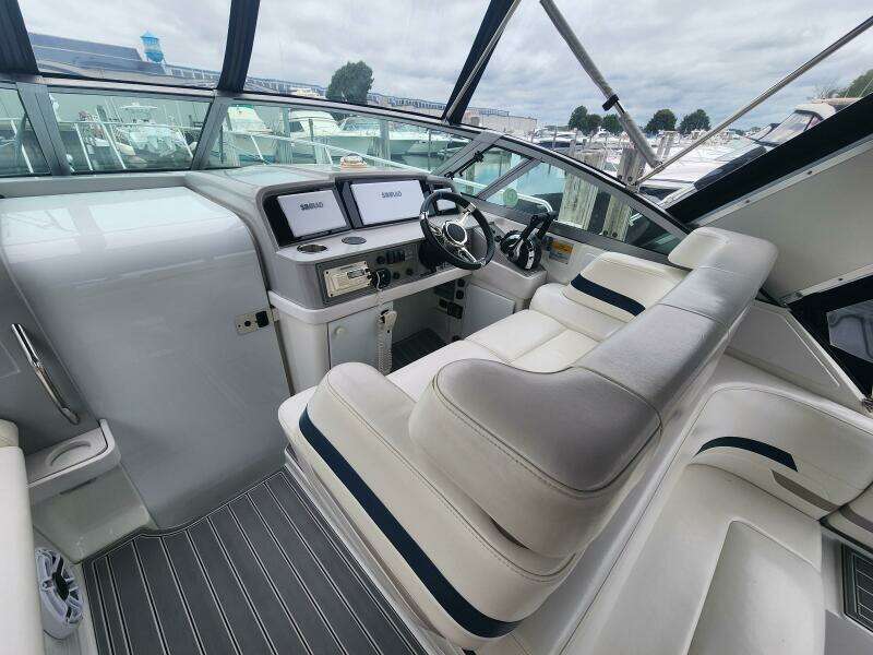 31ft Formula Yacht For Sale
