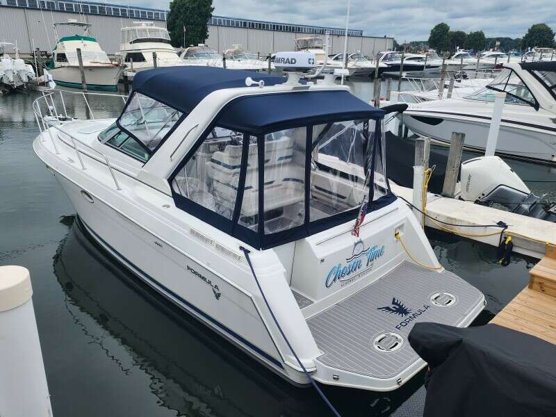 31ft Formula Yacht For Sale