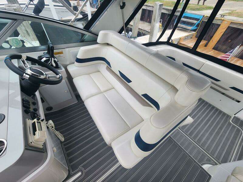 31ft Formula Yacht For Sale