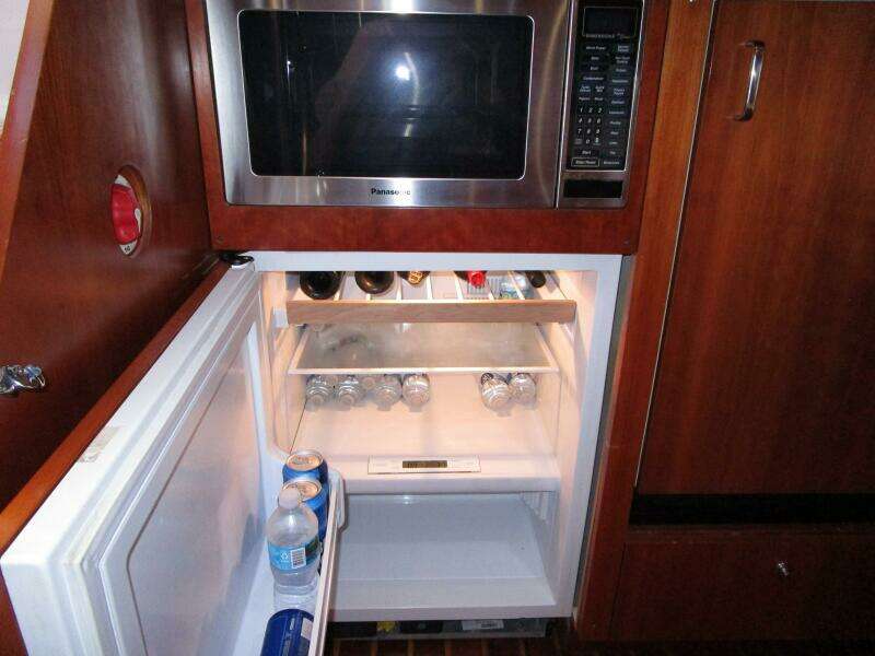 Fridge & Freezer Fridge & Freezer