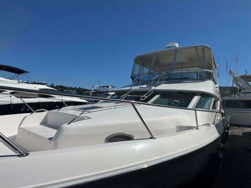 16 Port Bow