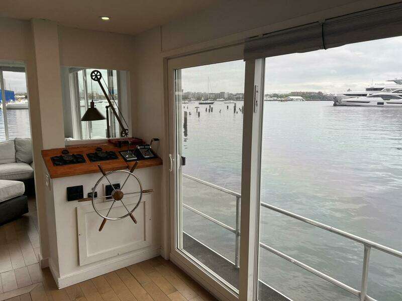 58ft Sumerset Yacht For Sale