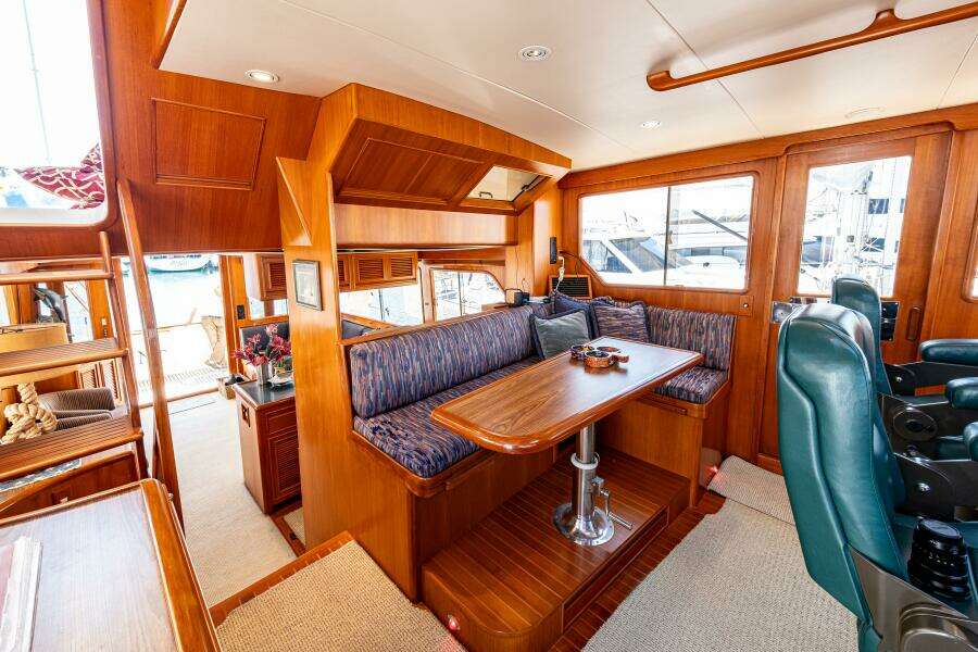 Sparrow s Point 54ft Offshore Yachts Yacht For Sale