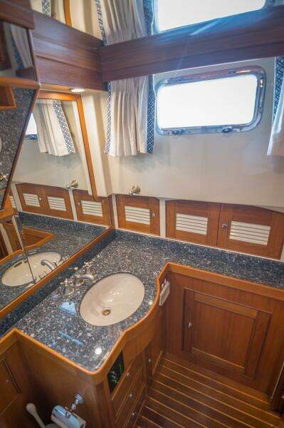 MISS STEPHANIE 70ft Marlow Yacht For Sale