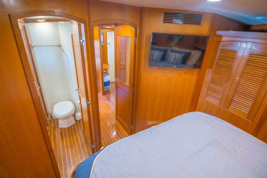 MISS STEPHANIE 70ft Marlow Yacht For Sale