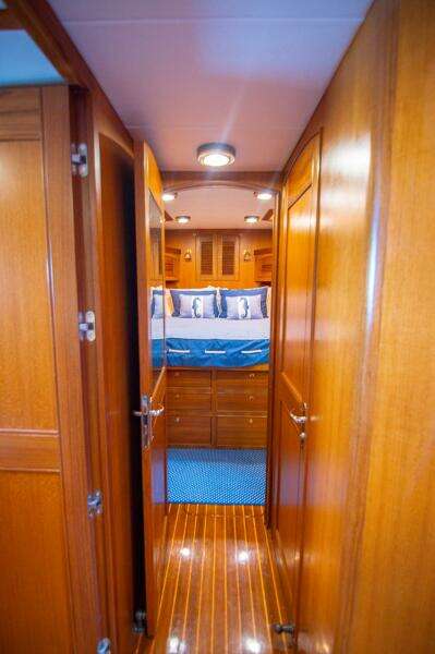 MISS STEPHANIE 70ft Marlow Yacht For Sale