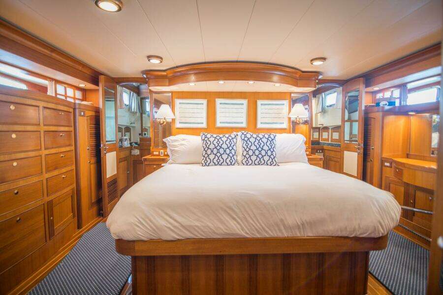 MISS STEPHANIE 70ft Marlow Yacht For Sale