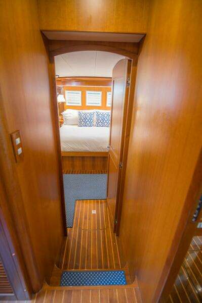 MISS STEPHANIE 70ft Marlow Yacht For Sale
