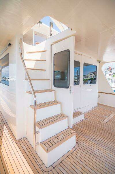 MISS STEPHANIE 70ft Marlow Yacht For Sale
