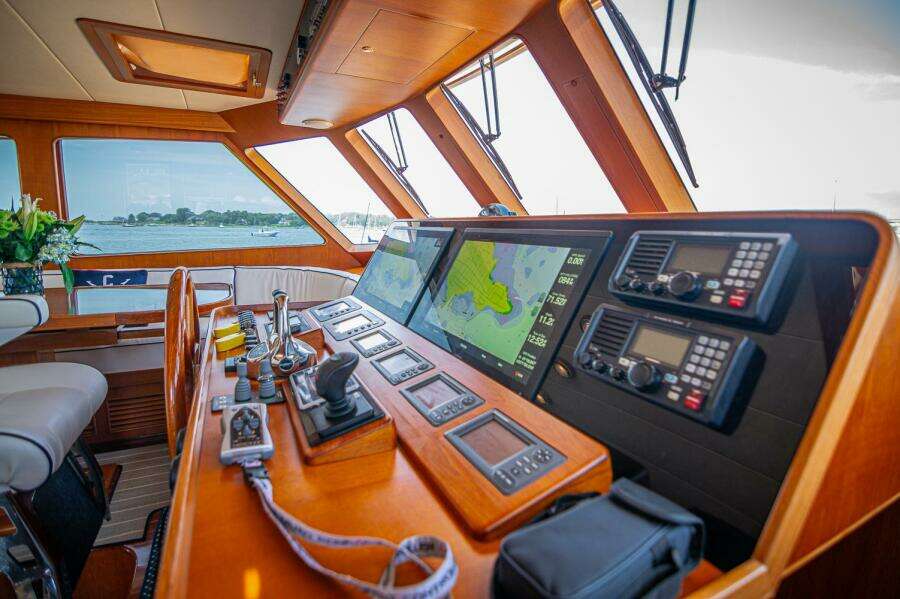 MISS STEPHANIE 70ft Marlow Yacht For Sale