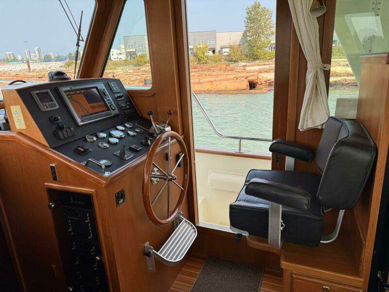 RAVEN SONG 42ft North Pacific Yacht For Sale