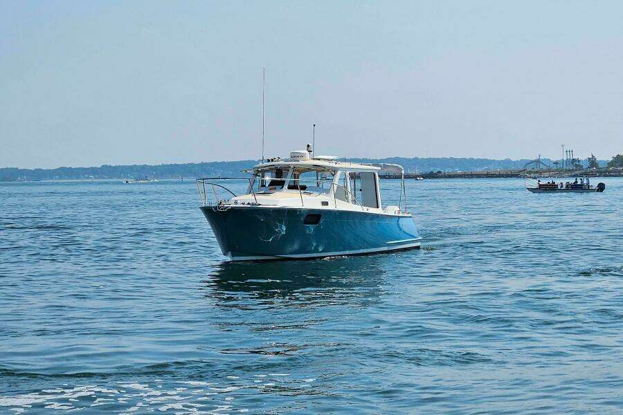 Sandora 35ft MJM Yacht For Sale
