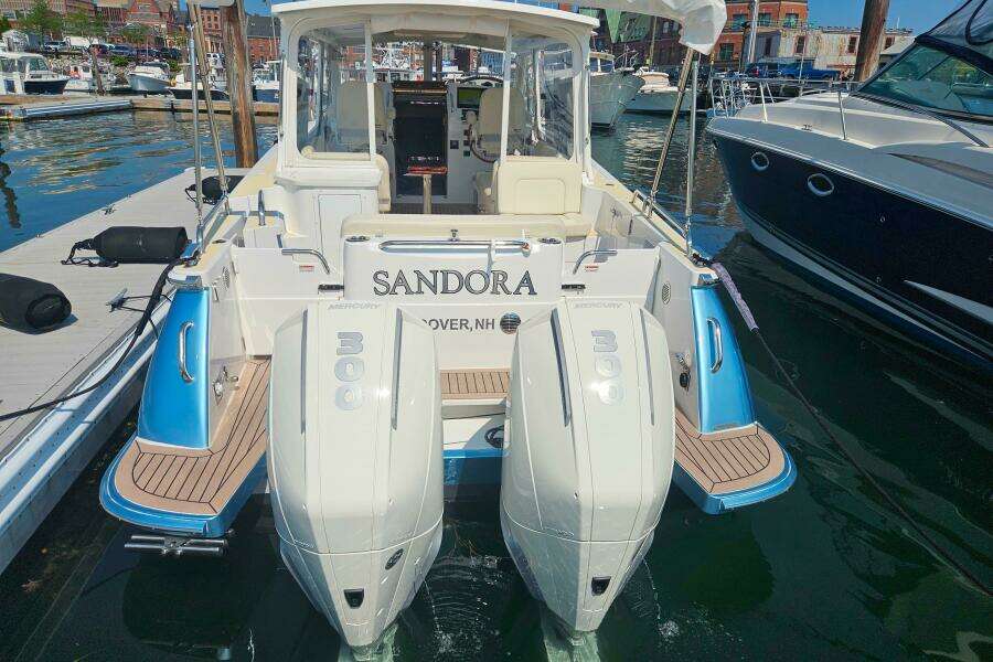 Sandora 35ft MJM Yacht For Sale