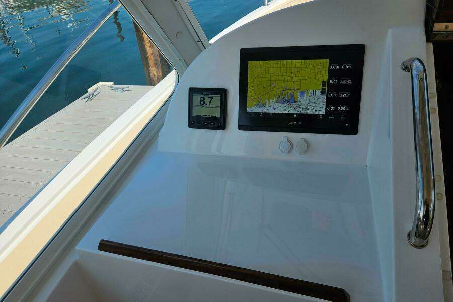 Sandora 35ft MJM Yacht For Sale