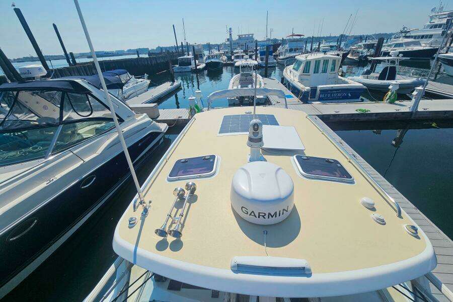 Sandora 35ft MJM Yacht For Sale