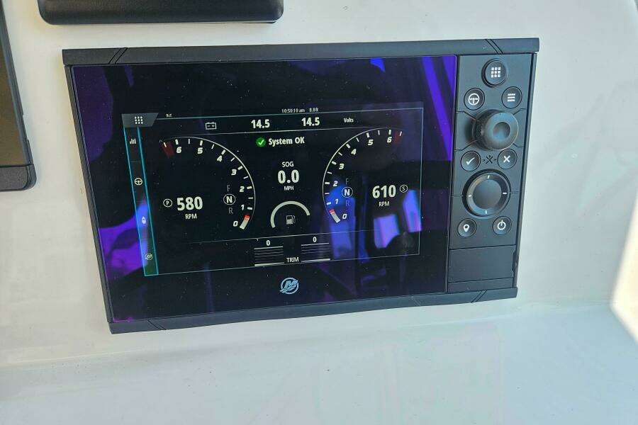 Sandora 35ft MJM Yacht For Sale