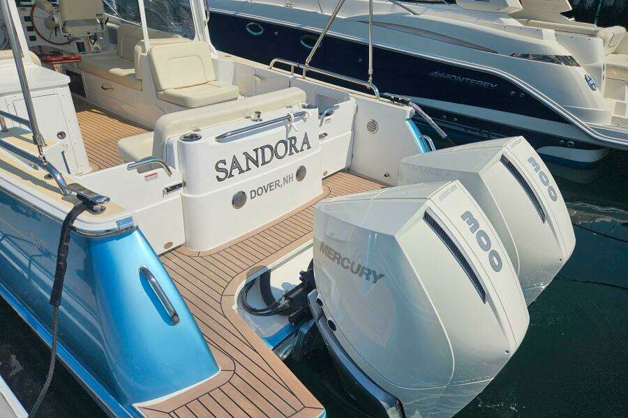 Sandora 35ft MJM Yacht For Sale