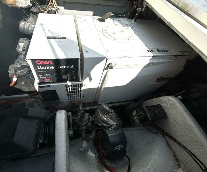 Jackael A IV 45ft Meridian Yacht For Sale