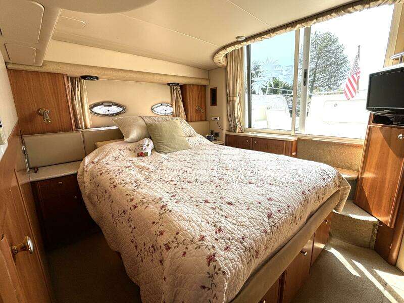 Jackael A IV 45ft Meridian Yacht For Sale